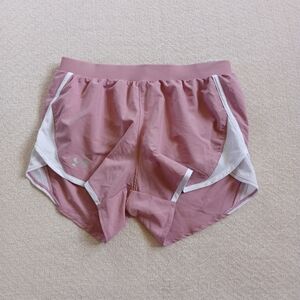under armour ♡ loose heatgear shorts